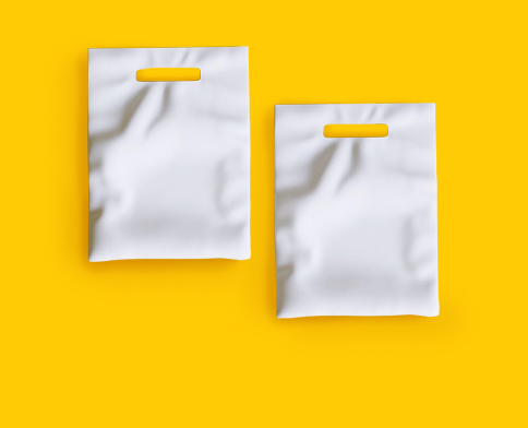 Пакеты с вырубной и петлевой ручкой Пакеты с вырубной и петлевой ручкой